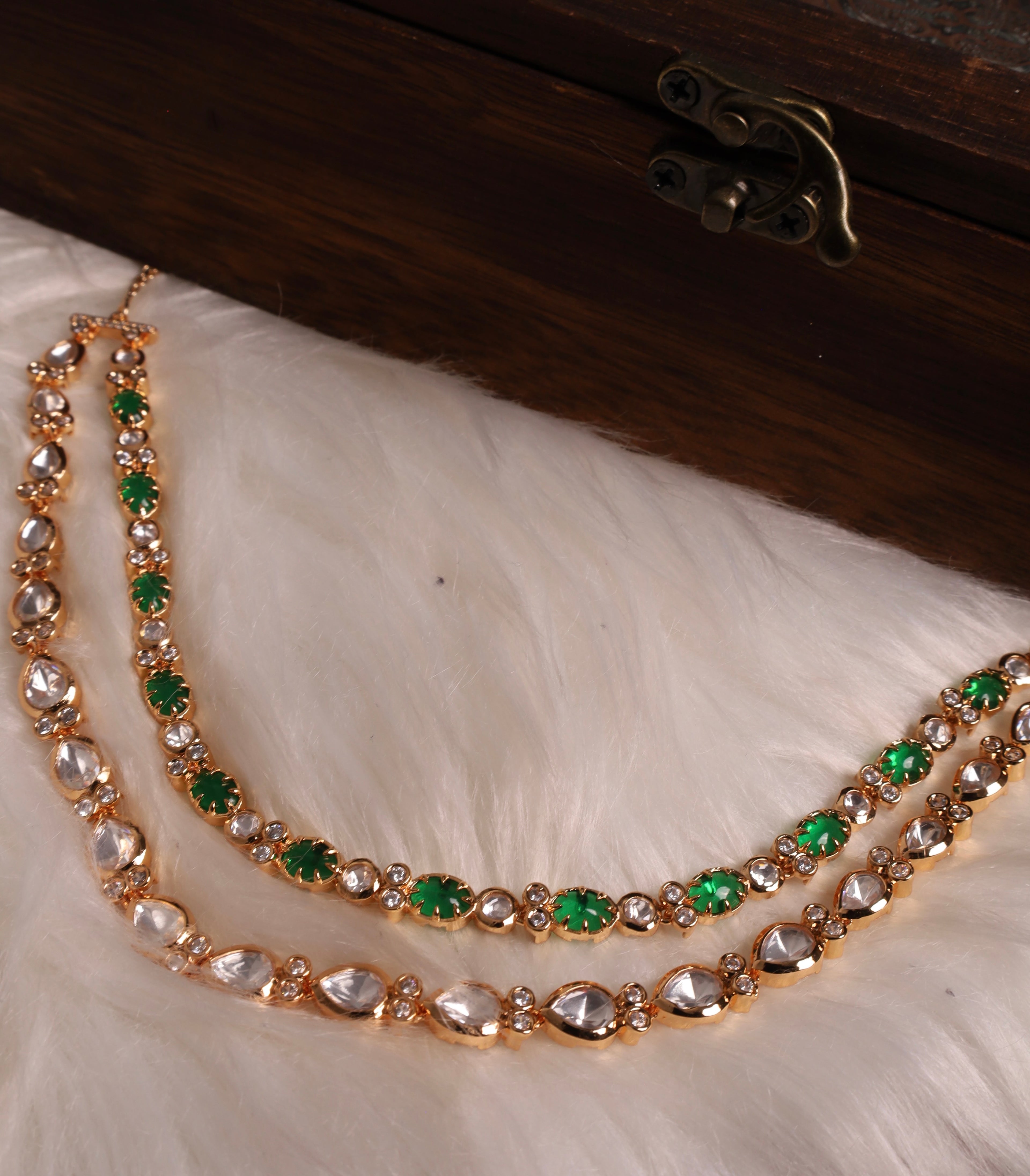 2 Layer Green White Necklace