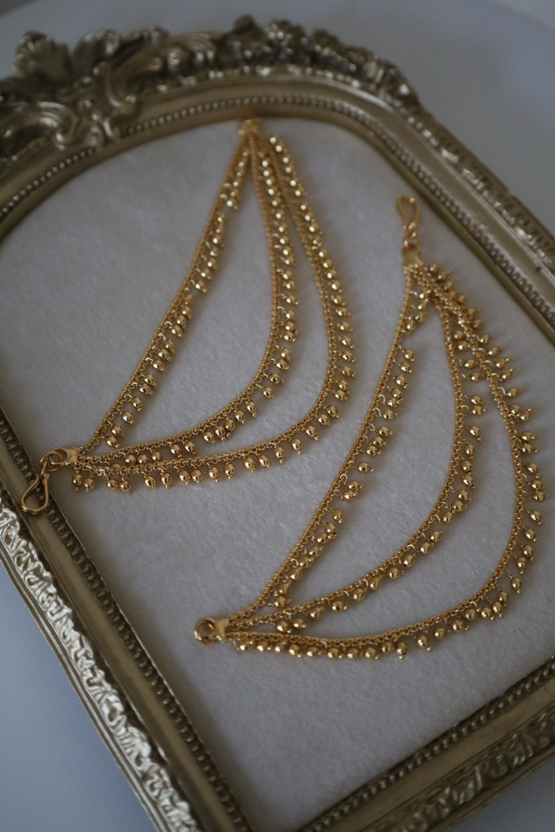 3-Layer Pearl Earchain