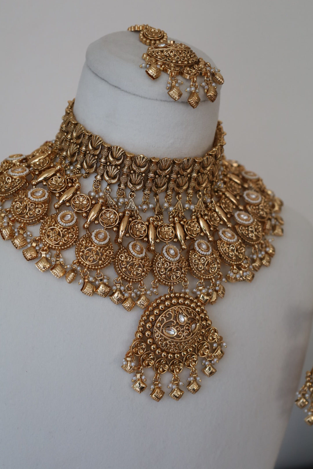 Kashmiri Choker & Rajwadi Necklace Style Combo