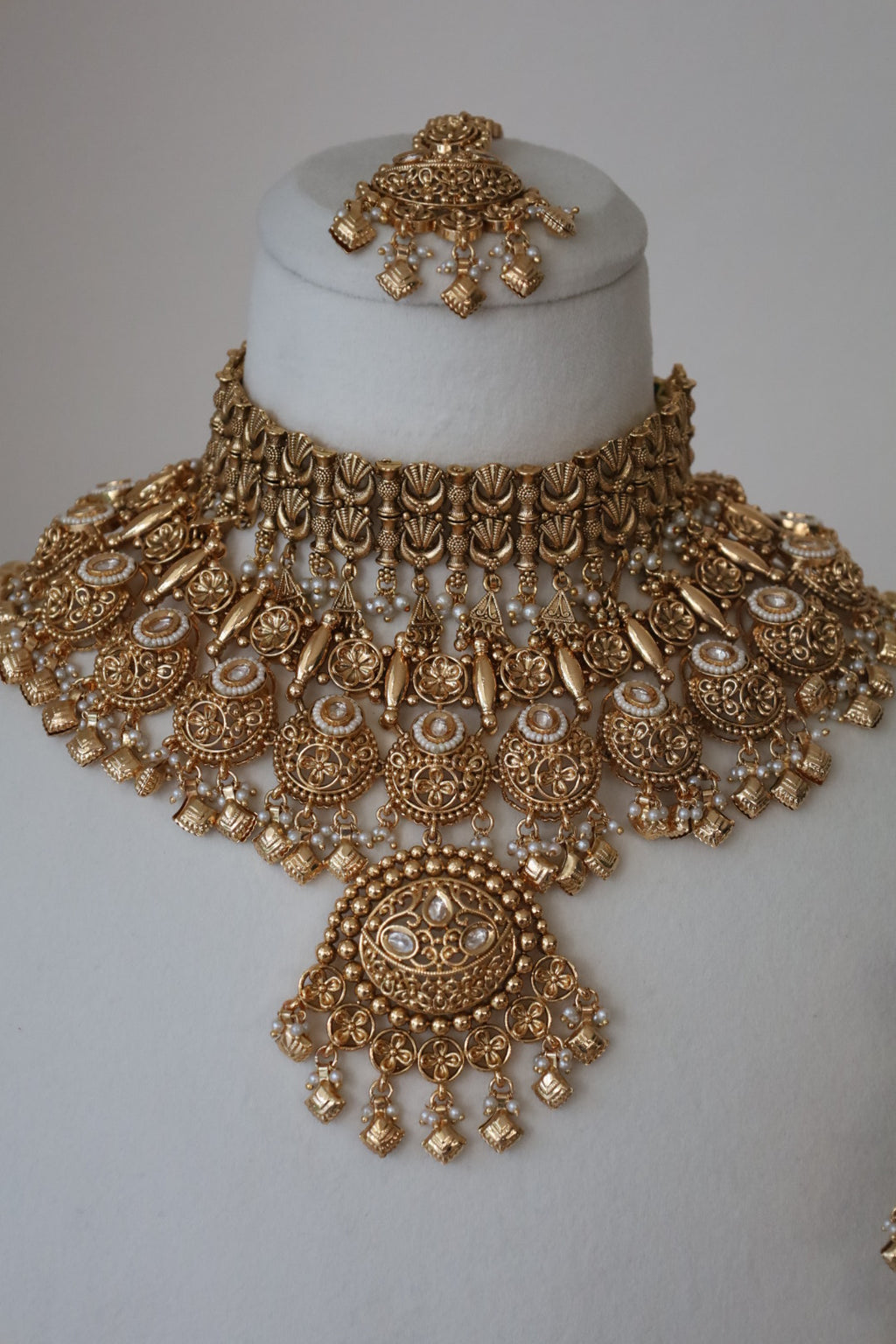 Kashmiri Choker & Rajwadi Necklace Style Combo