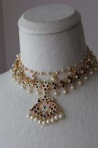 Impon Kemp Stone Pearl Choker