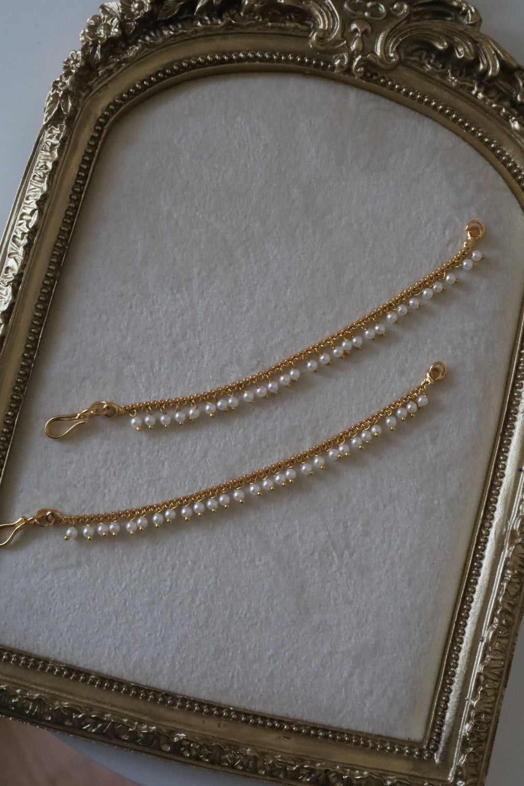1 Layer Pearl Earchain