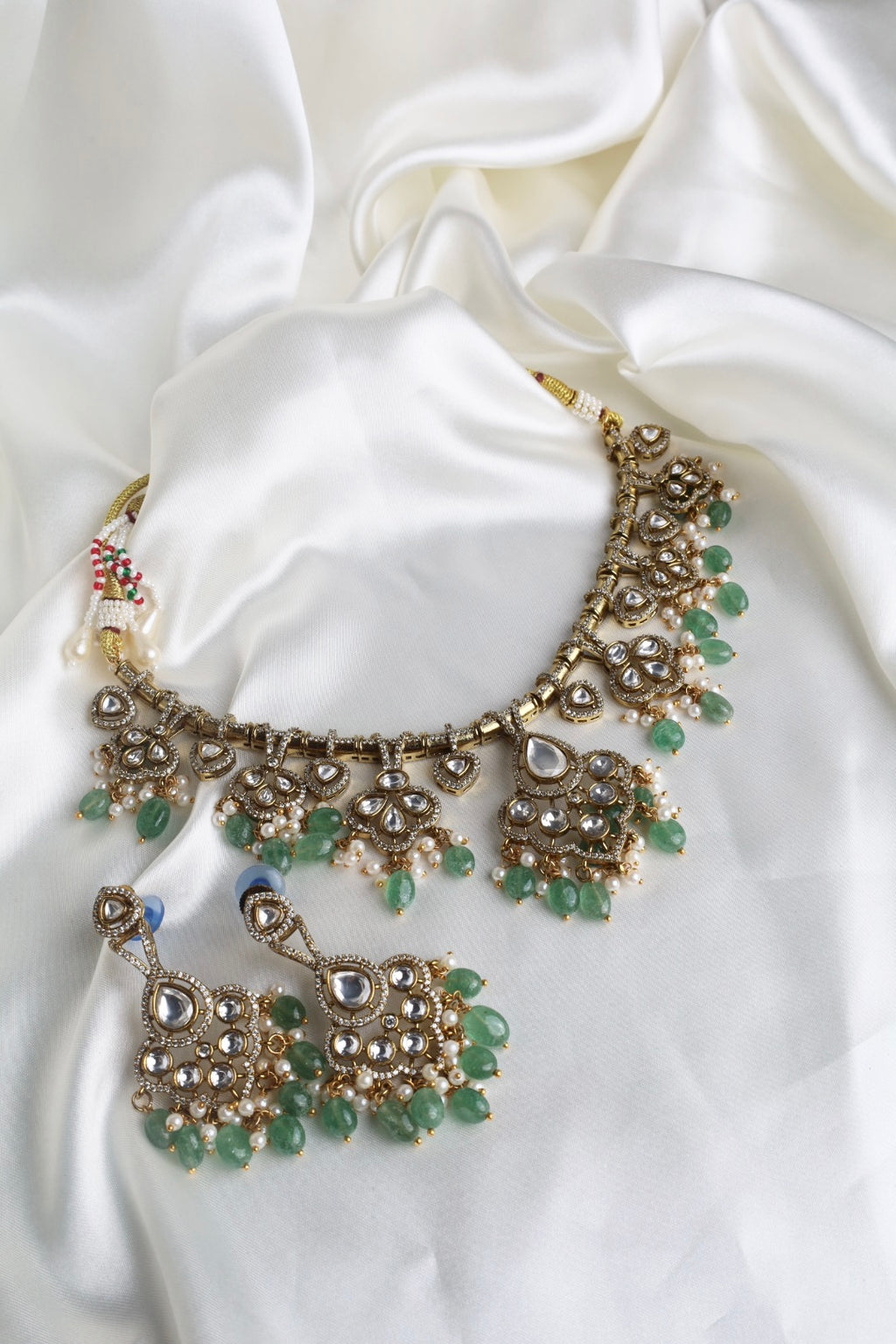 Elegant Victorian Jewellery Set Mint