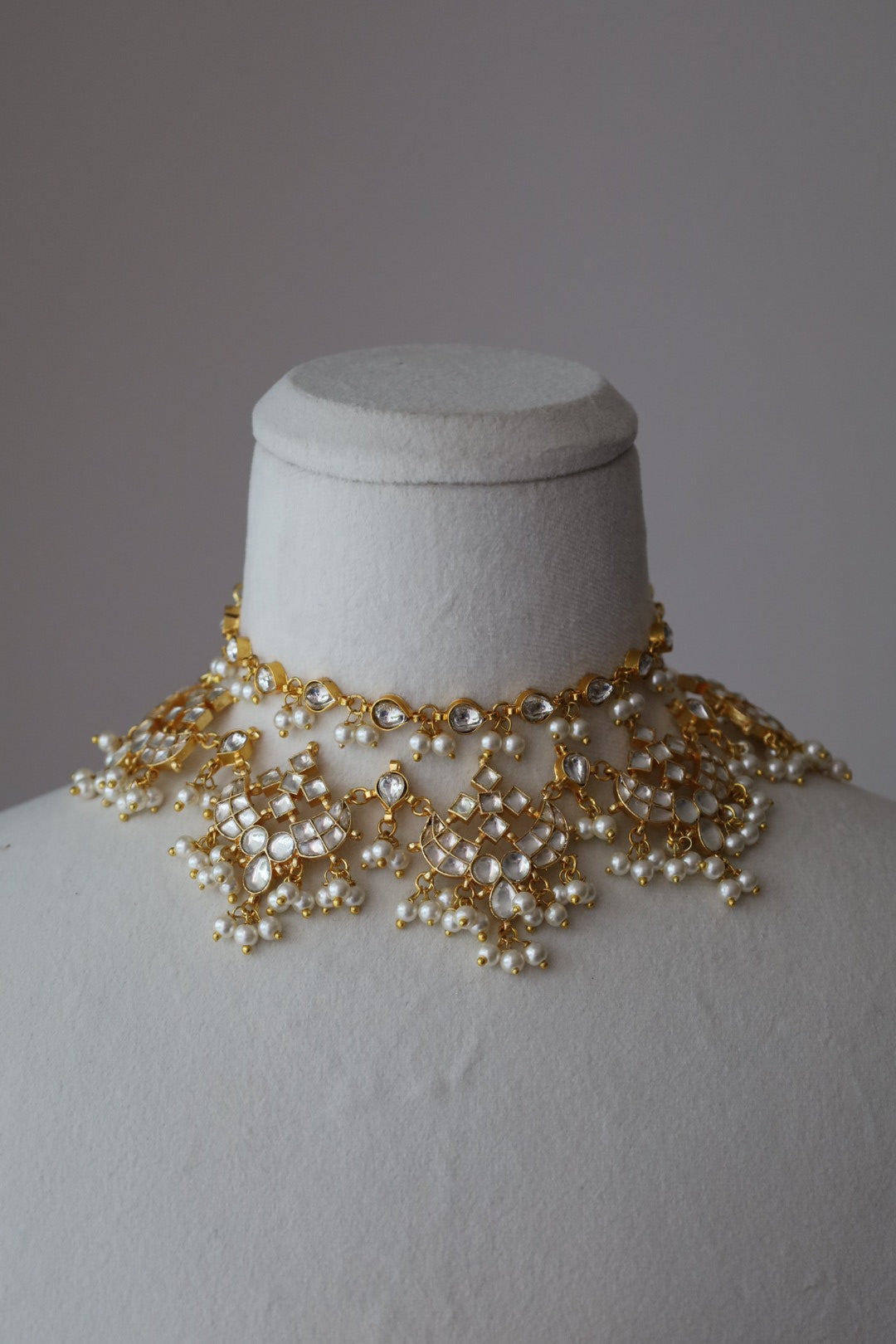 Aarini Pearl Kundan Choker Set