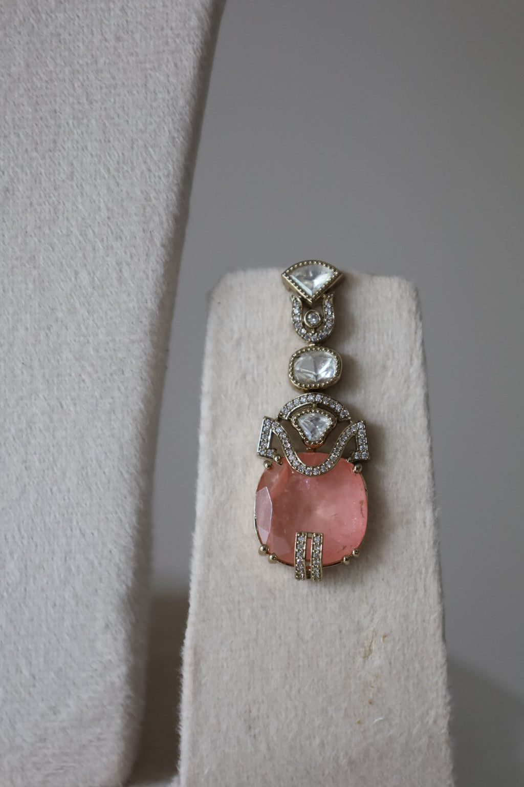 Vintage-Inspired Statement Necklace