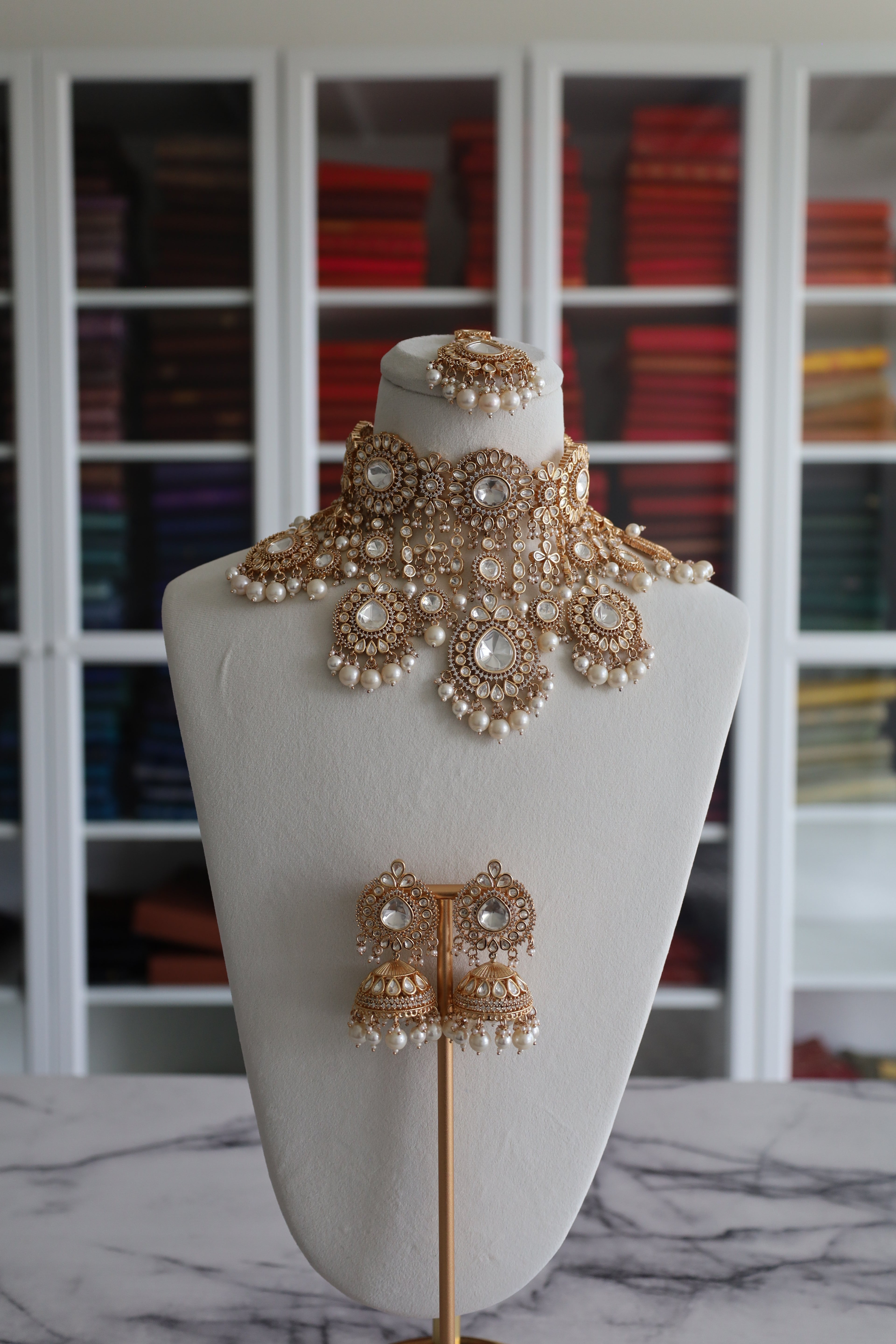 Kundan White Bridal Set
