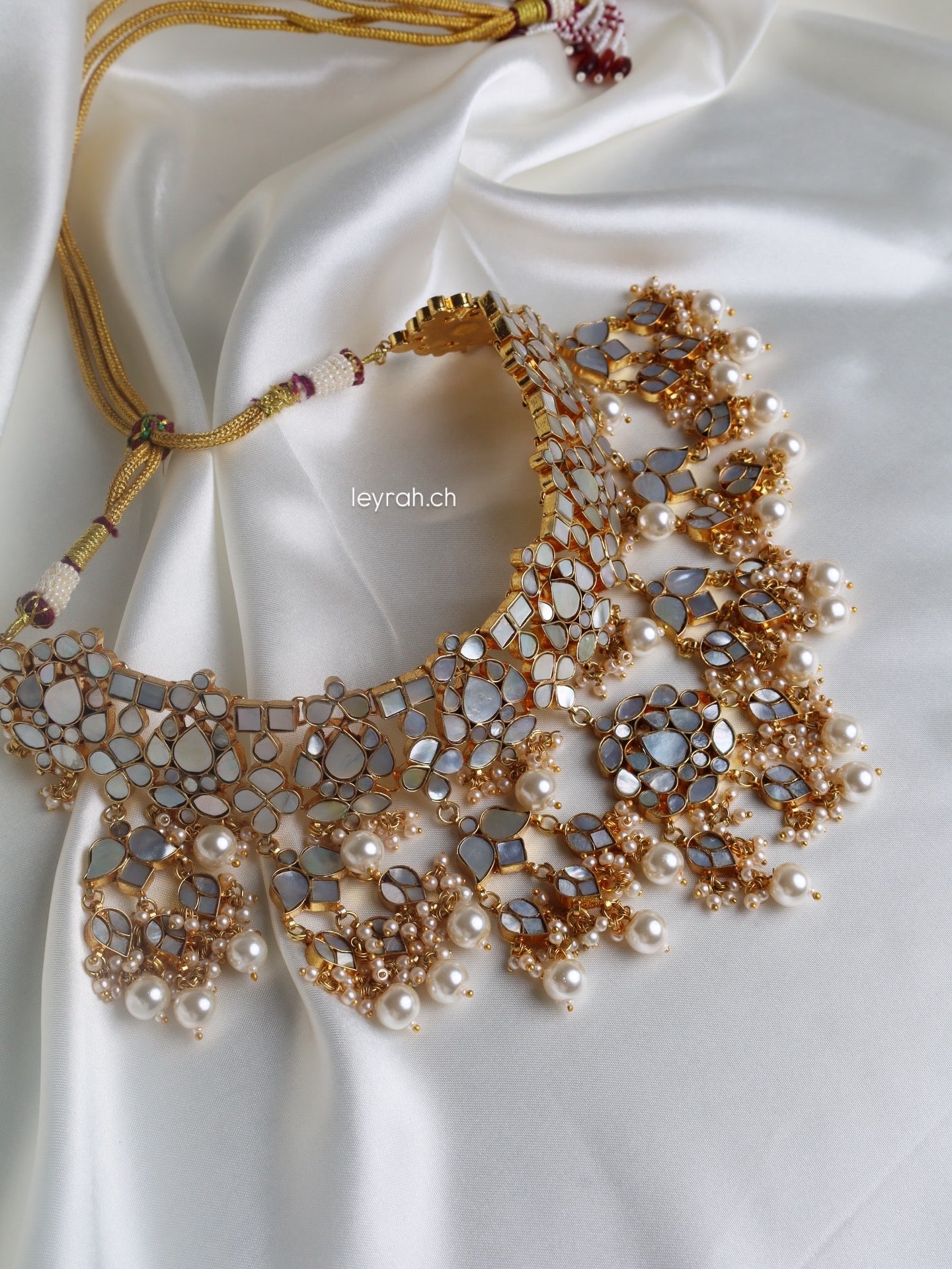 Luxury Gold Plated Mother of Pearl Jewellery Set