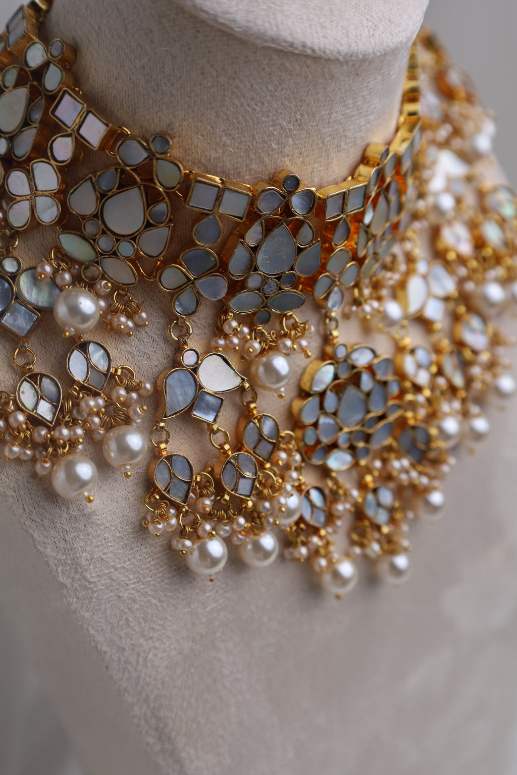 Luxury Gold Plated Mother of Pearl Jewellery Set