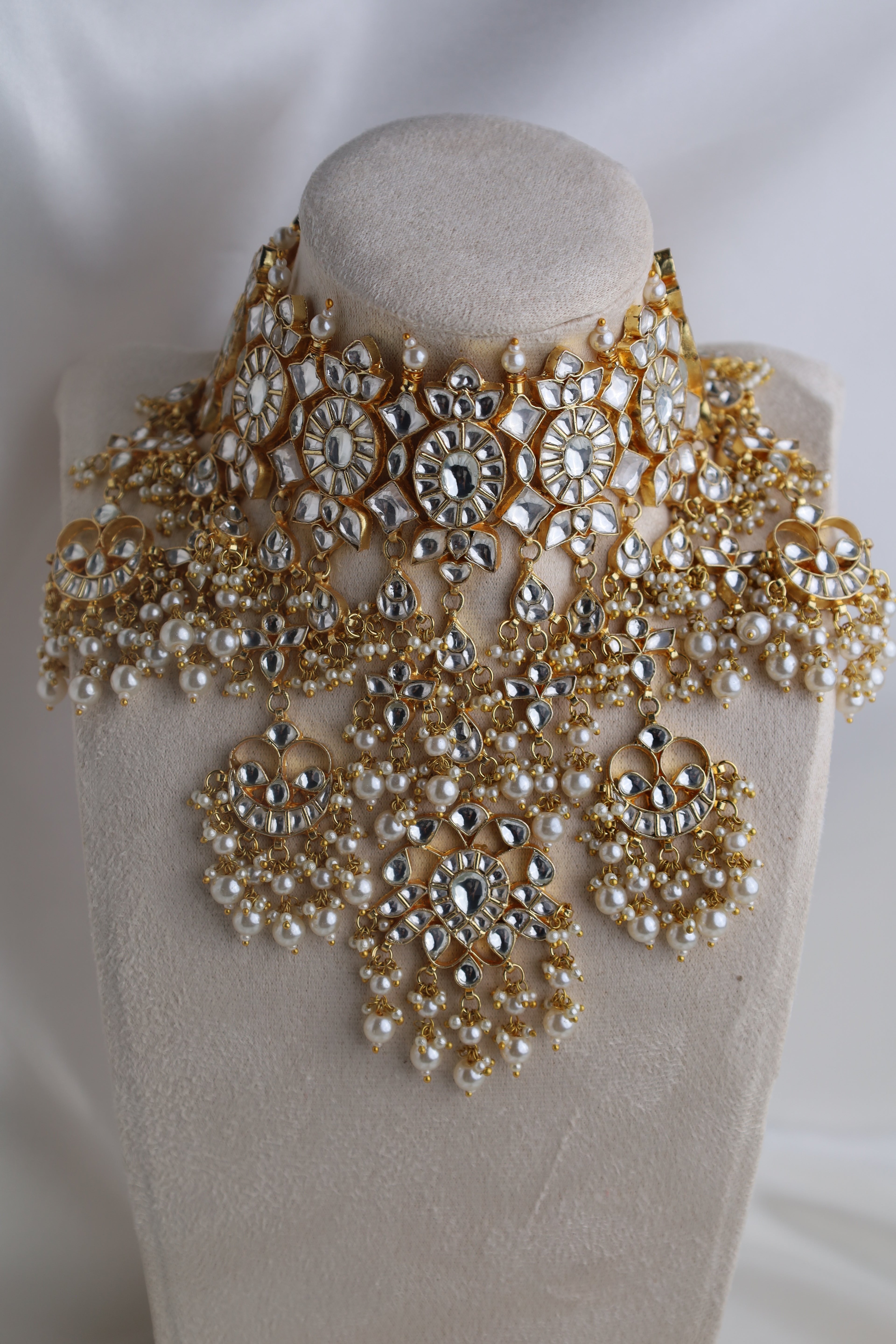Luxury Gold Plated White Pachi Kundan Bridal Set