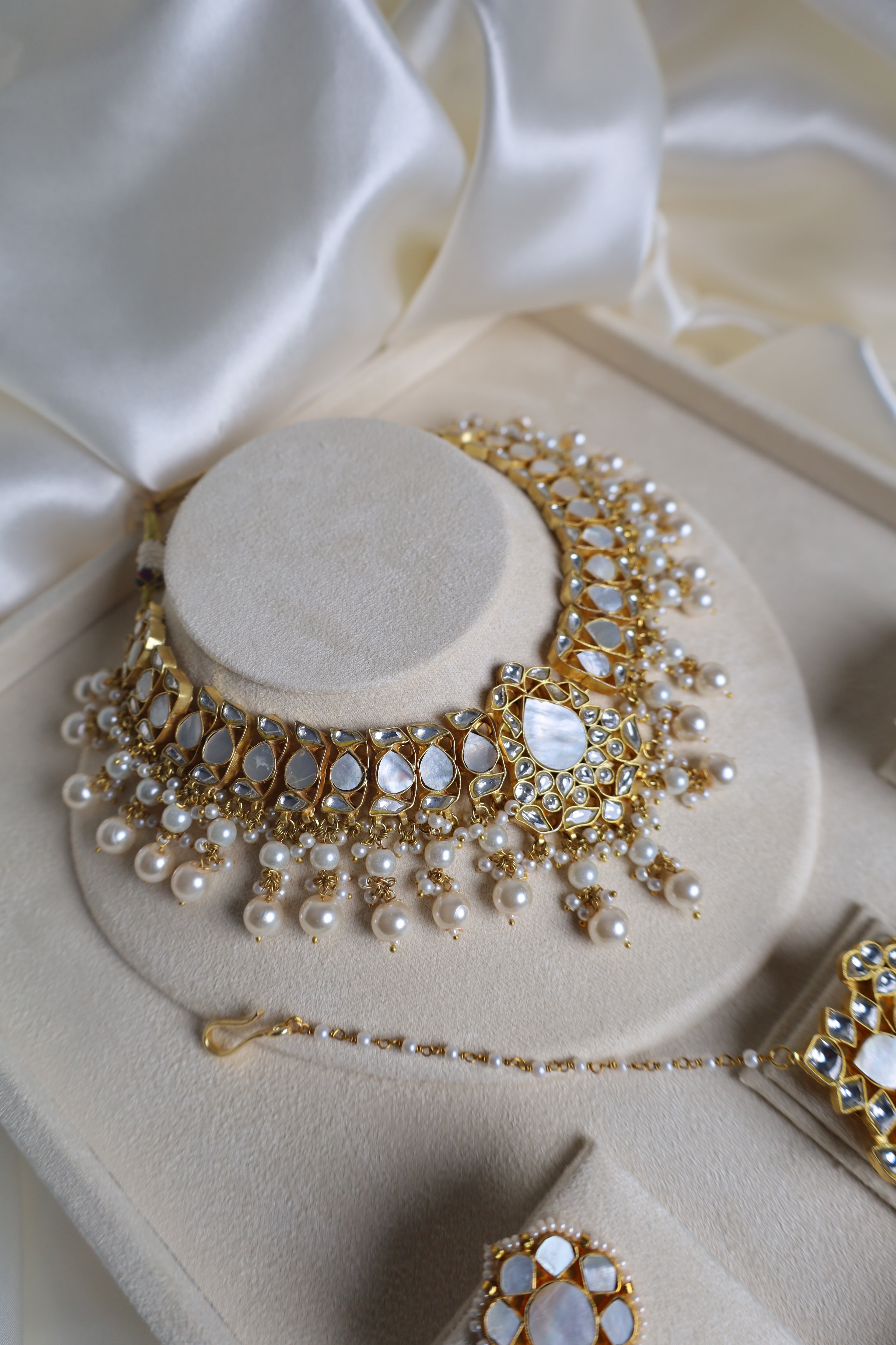 Luxury Gold Plated White Pachi Kundan Bridal Set Small