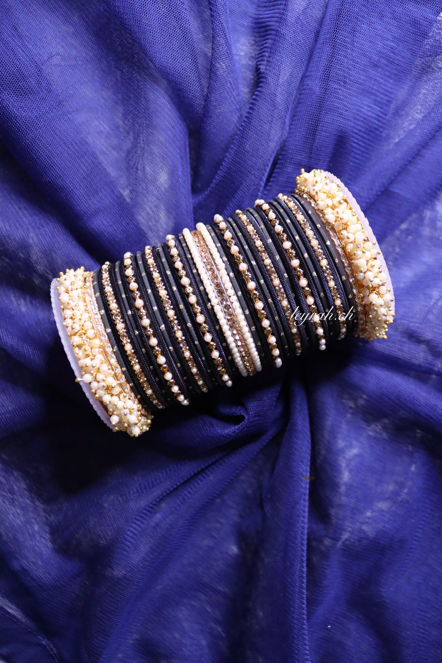 Mithra Bangle Set