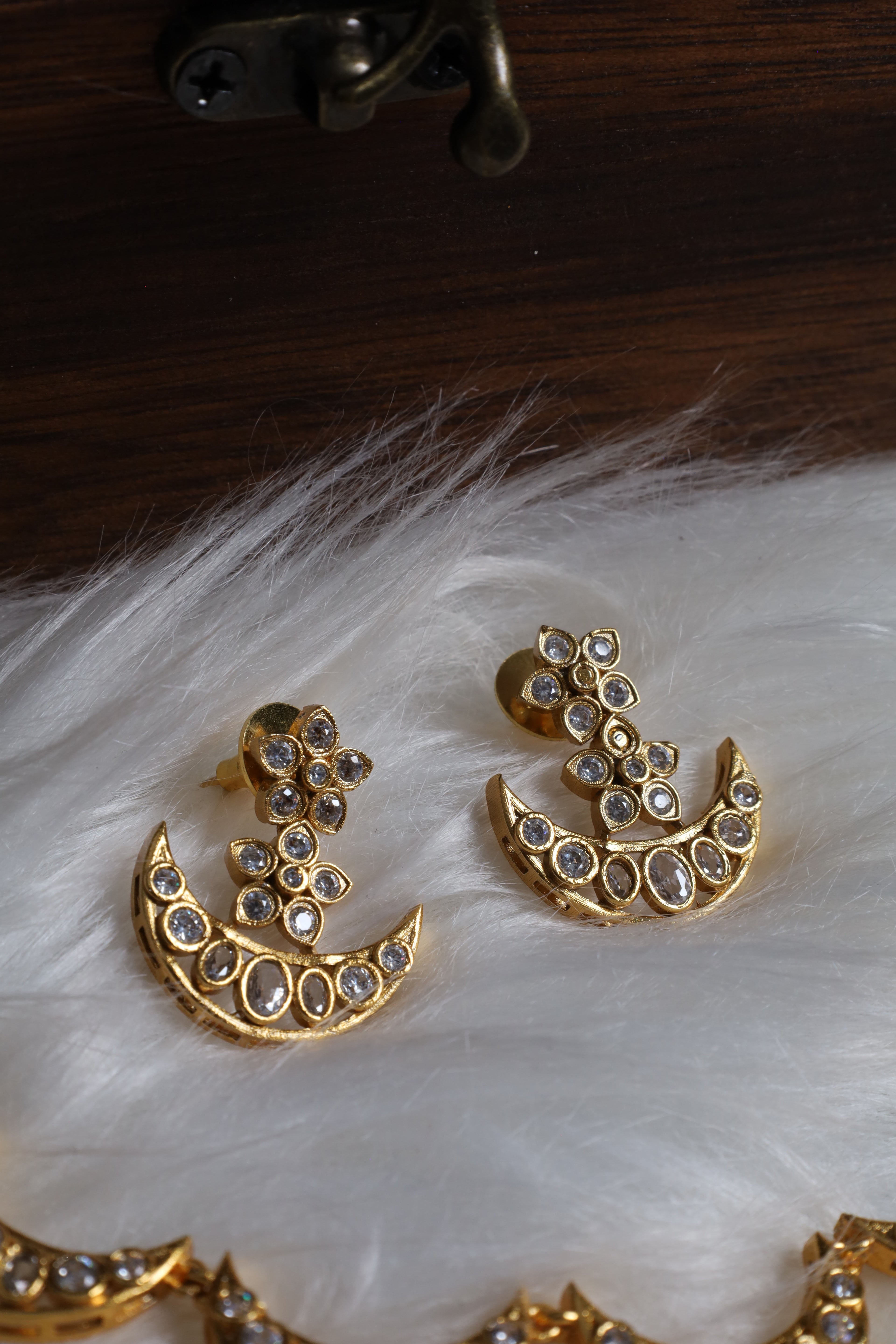 Moon Necklace Set