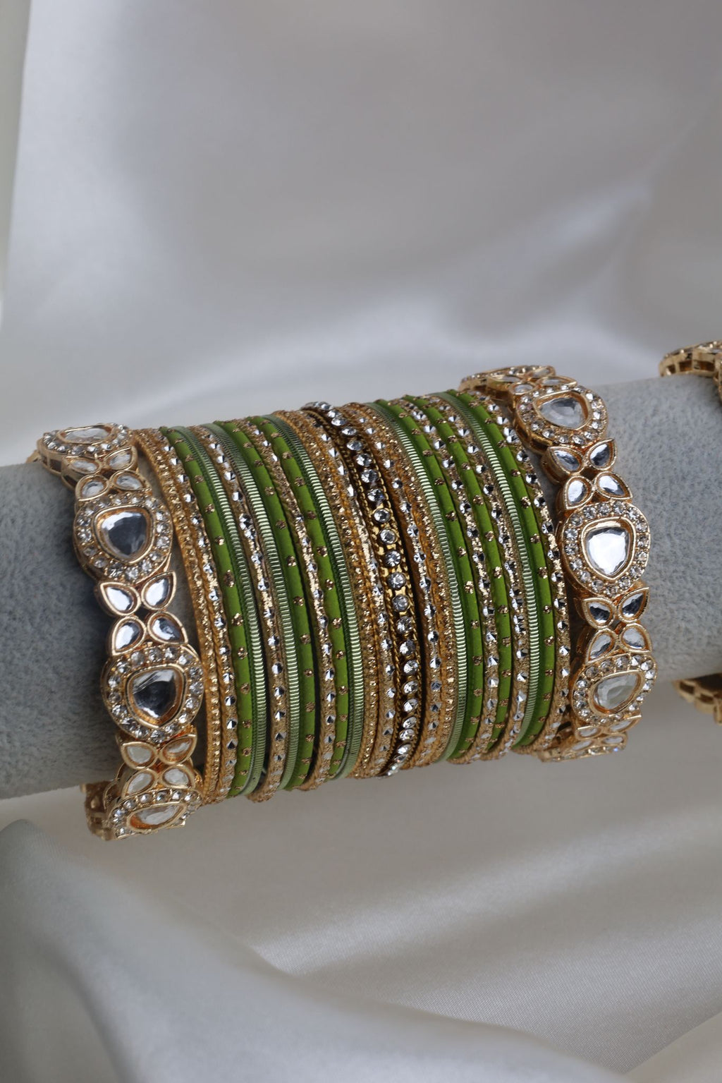 Noor Bangle Set