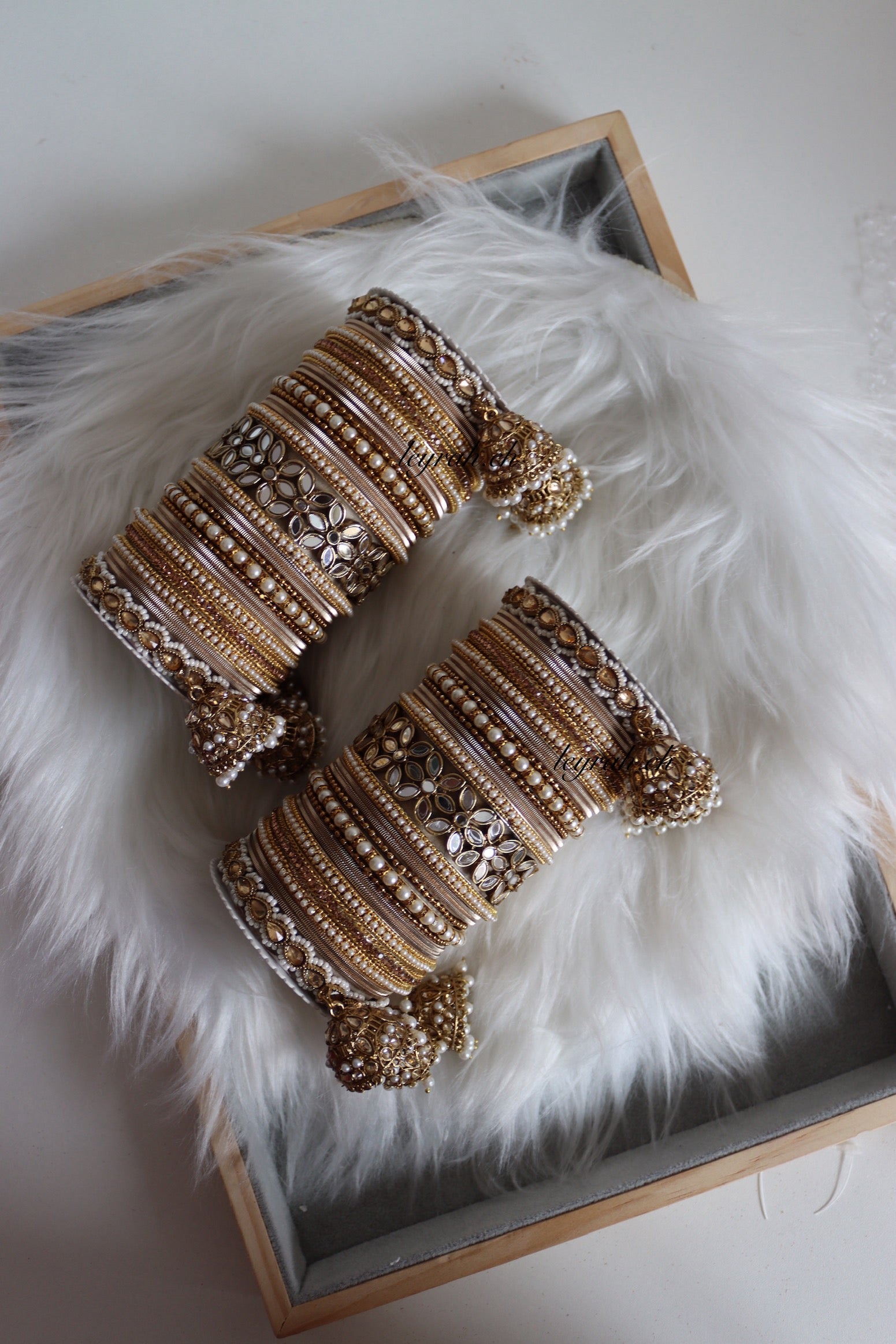 Riya Bangle Set