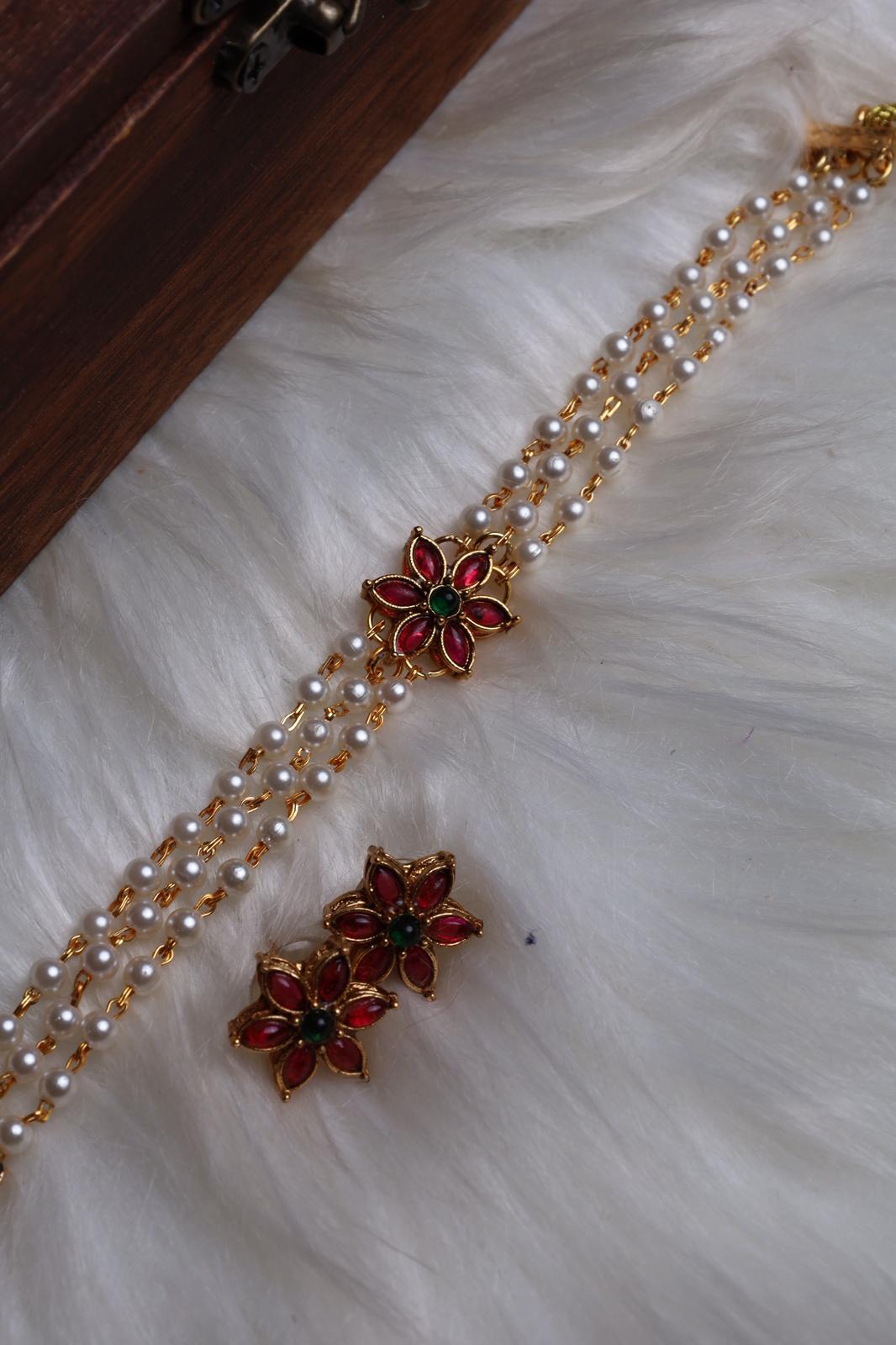 Thamarai Pearl Choker Set