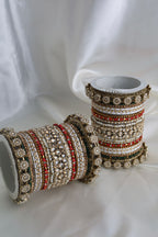 Yashasvi Bangle Set
