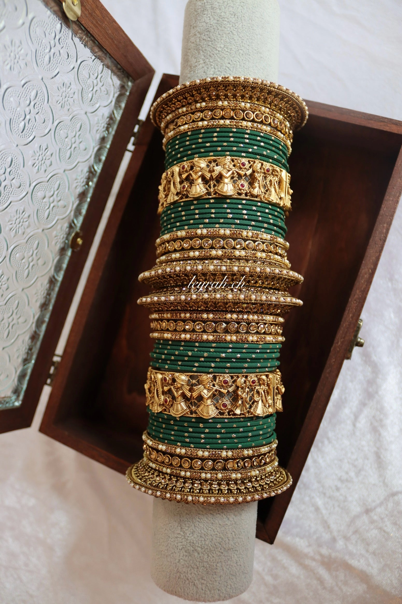 Yashra Bangle Set